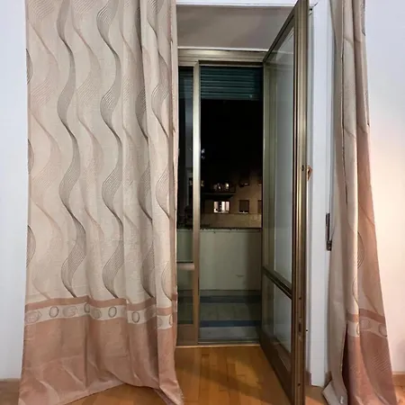 Adorable Close To St Peter * Róma