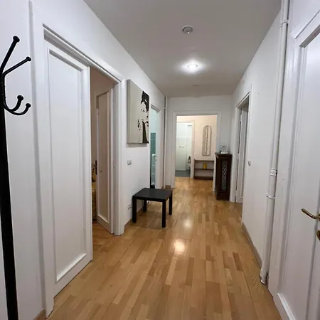 Adorable Close To St Peter * Róma