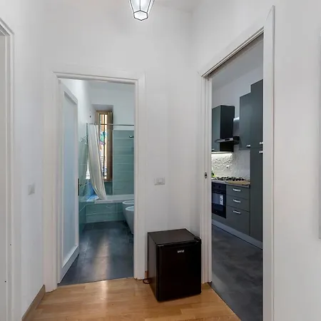 Apartament Adorable Close To St Peter Rzym
