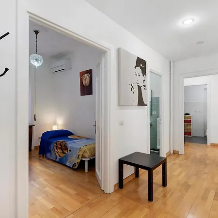 Adorable Close To St Peter Apartament Rzym